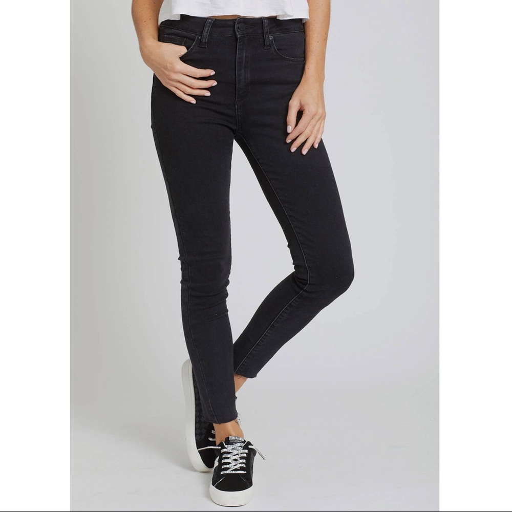 Just Black SZ 25 Black High Rise Skinny Jeans